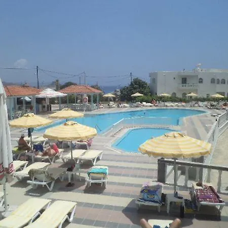 Otel Kamari Bay Kéfalos