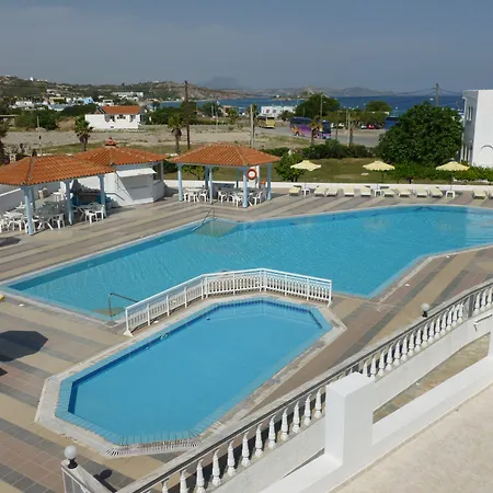 _kamari Bay 2* Kéfalos